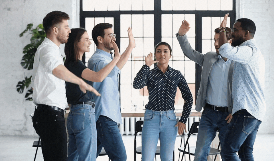 HOW TO GET YOUR TEAM TO ACTUALLY SPEAK UP