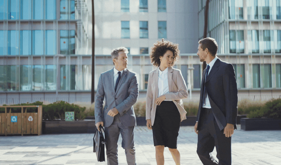 LEADERSHIP AND MANAGING PEOPLE