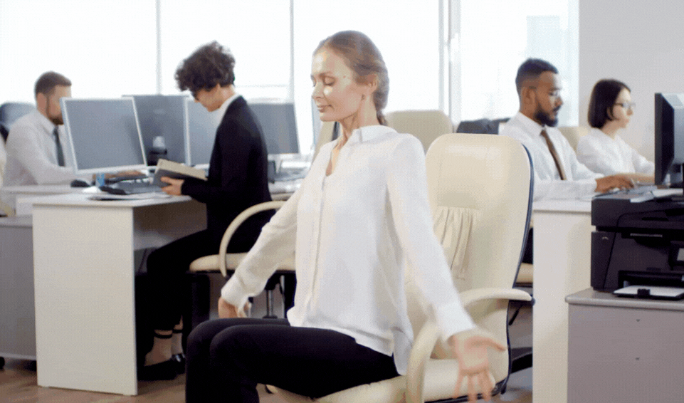 3 DESK STRETCHES TO INTSANTLY IMPROVE YOUR DAY